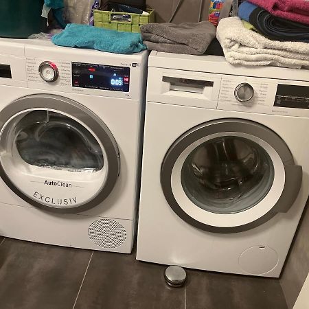 Schoenes Zimmer In Zentraler Lage Ульм Экстерьер фото